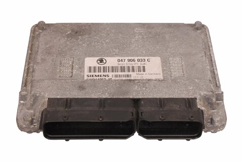 Riadiaca jednotka motora (50 kW) 047906033C