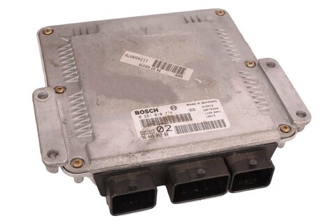 Riadiaca jednotka motora 0281010774