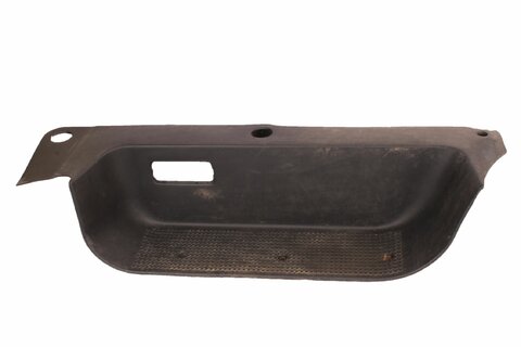 Pravý predný prahový plastový nášľap čierny 8200041178