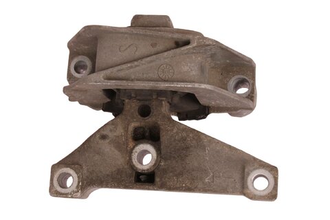 Držiak motora 1839G4