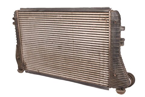 Chladič nasávaného vzduchu - intercooler 1K0145803CD