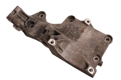 Držiak alternátora 03G903139F