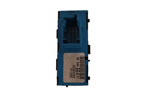 Panel tlačidiel 96546664XT