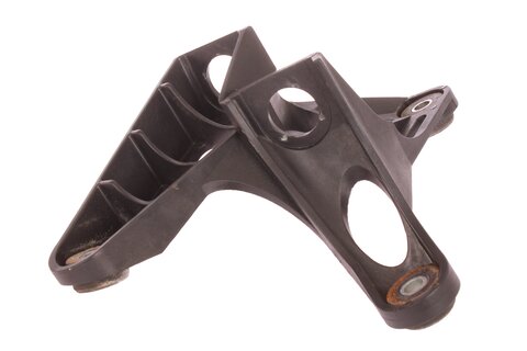 Držiak lanovodov radenia na prevodovke 1K0711789G