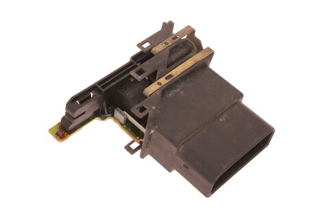 Jednotka motorku sťahovačky zadná pravá 05/2001- - 1U0959812D03P