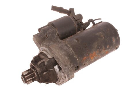 Štartér 2kW 02M911023FX