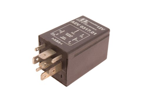 Relé pre denné svietenie AEV0317.01