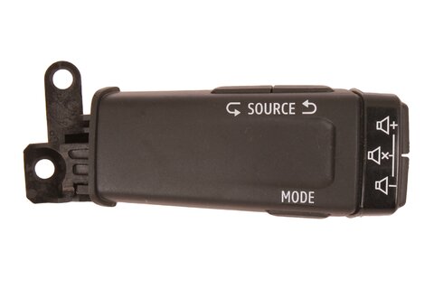 Ovládanie autorádia pod volantom