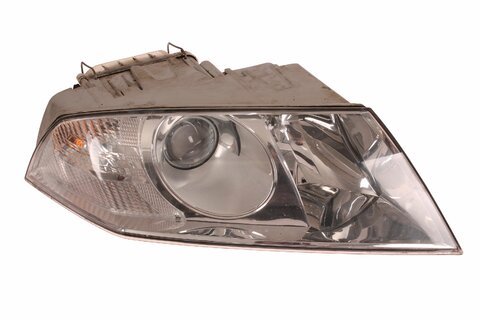 Predný pravý halogénový svetlomet elegancie