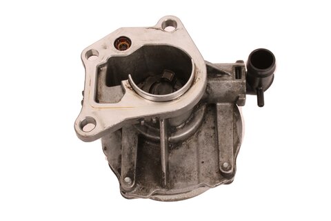 Vákuové čerpadlo 1.9 dCi