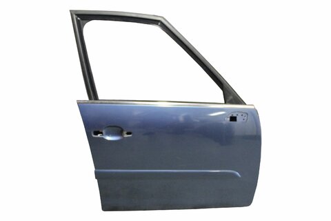 Dvere predné pravé 9004Y0