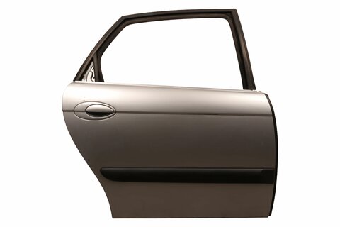 Pravé zadné dvere (sedan) 9008F4