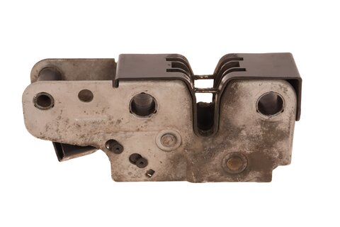 Zámok kapoty 2011- 5J0823509E