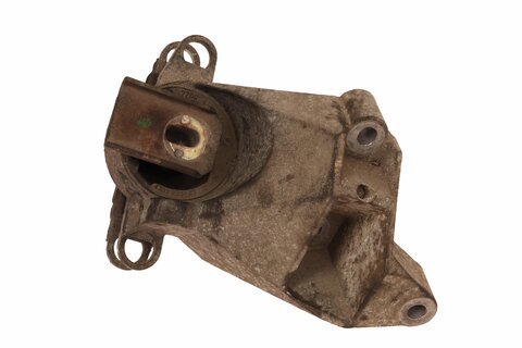 silentblok zavesenie motora