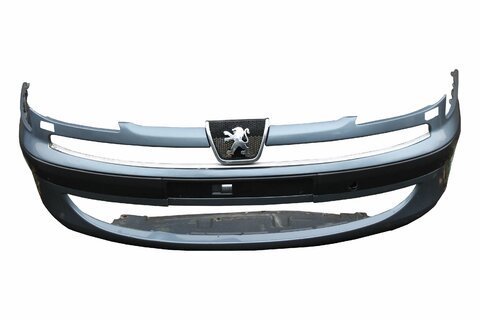 Nárazník predný pre lak s ostrekovačmi svetiel 7401T5