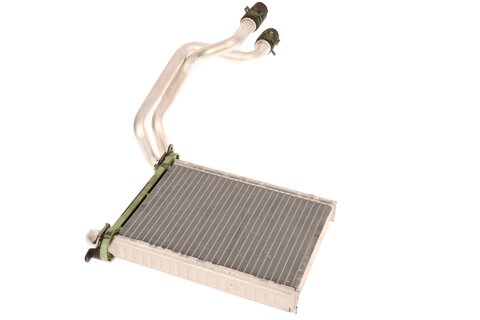 Radiátor kúrenia ( A  AC)