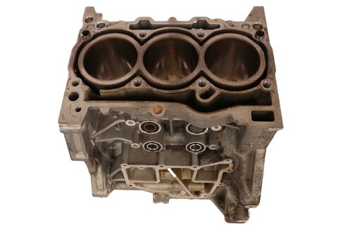 Blok motora 04C103023J