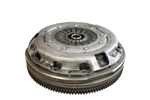 Spojková sada so zotrvačníkom