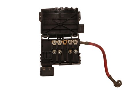 Poistkový box na autobatériu 1J0937617D