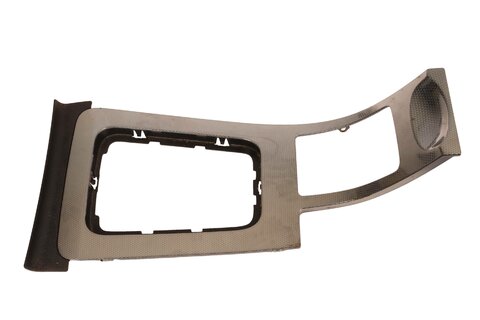 Rámček radiacej páky a držiaka nápojov 7589A4