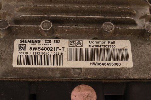 Riadiaca jednotka motora SW9647202380