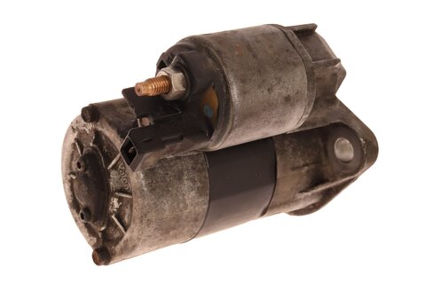 Štartér 0,9 kW 020911023S