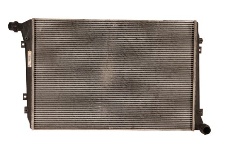 Chladič vody 1K0121251BL