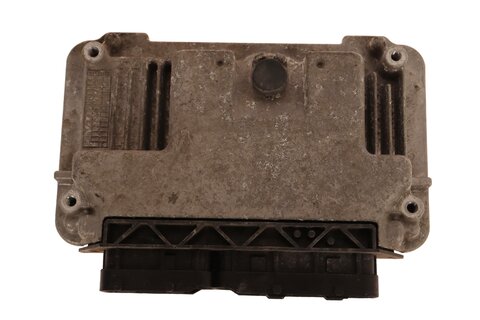 Riadiaca jednotka motora 8121879147