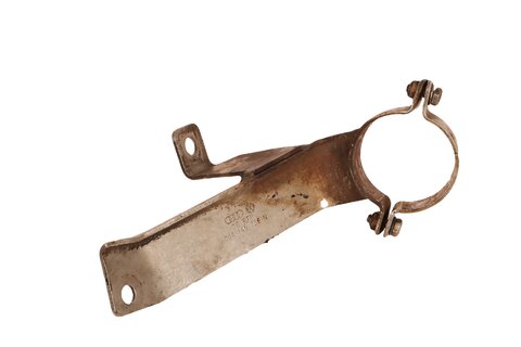 Držiak tlakového potrubia 06A145756N