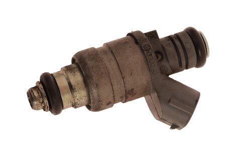 Vstrekovacia tryska 06A906031BT