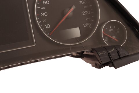 Prístrojový štít 8E0920930TX