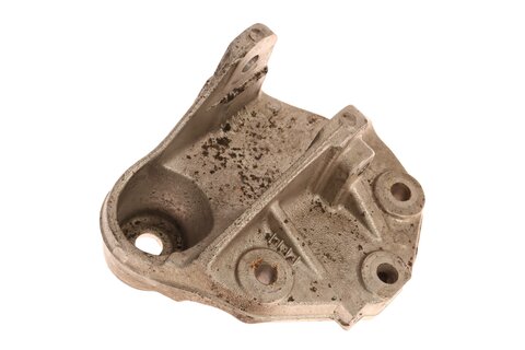 Držiak motora - pravý 1807Y2