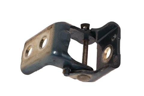 Horný pánt pravých predných/zadných dverí (5DV)