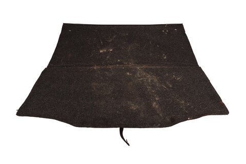 Podlaha kufra čierna