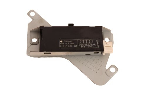 Anténny zosilňovač 4F9035225AA