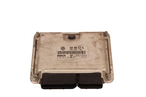 Riadiaca jednotka motora (74 kW) 038906019NL