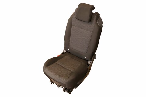 Sedadlo druhého radu ľavé