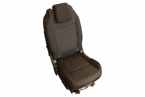 Sedadlo druhého radu centrálnej