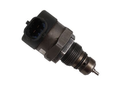 Ventil pre reguláciu tlaku paliva