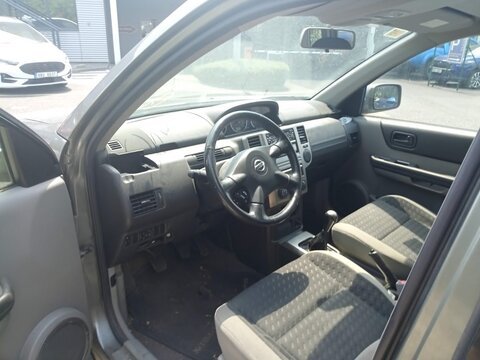 Nissan Xtrail 2.0 103 kW
