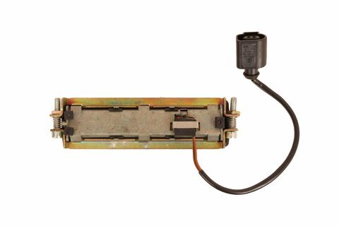 Spínač otvárania piatych dverí combi - 3B9827566D