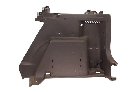 Panel batožinového priestoru pravý 5L6867428N