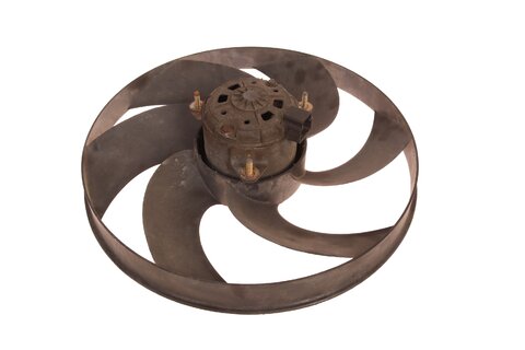 Ventilátor chladiča (hranatý konektor)