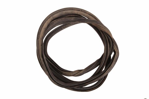 Gumové tesnenie veka kufra 1T0827705 K/F/H