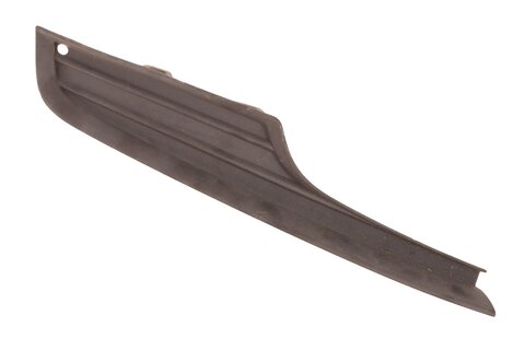 Mriežka predného nárazníka pravá 5G0853666