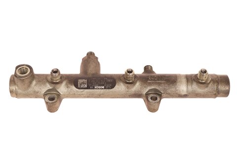 Rozdeľovač paliva pravý 059130090S