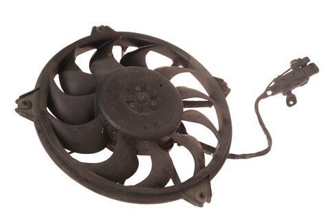 Ventilátor chladenia motora 9682065980
