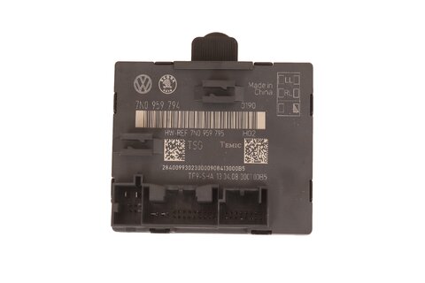 Riadiaca jednotka dverí zadná pravá 7N0959794