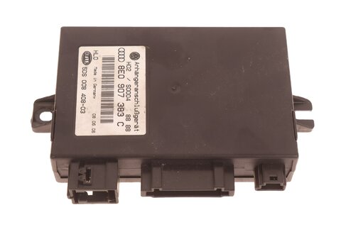 Riadiaca jednotka ťažného zariadenia 8E0907383C