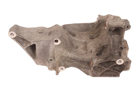 Držiak alternátora 11167802639